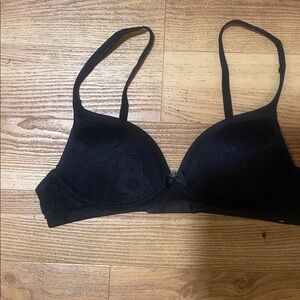 GUC Victoria's Secret body by Victoria 34A black and maroon